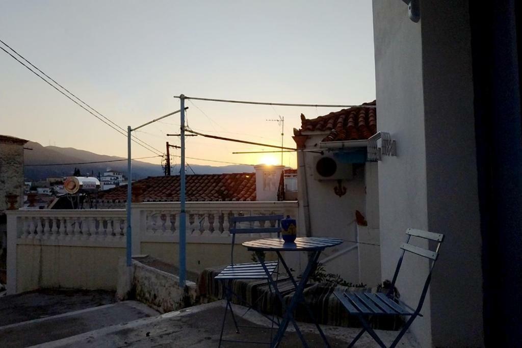 Poros TownTheseus公寓 外观 照片