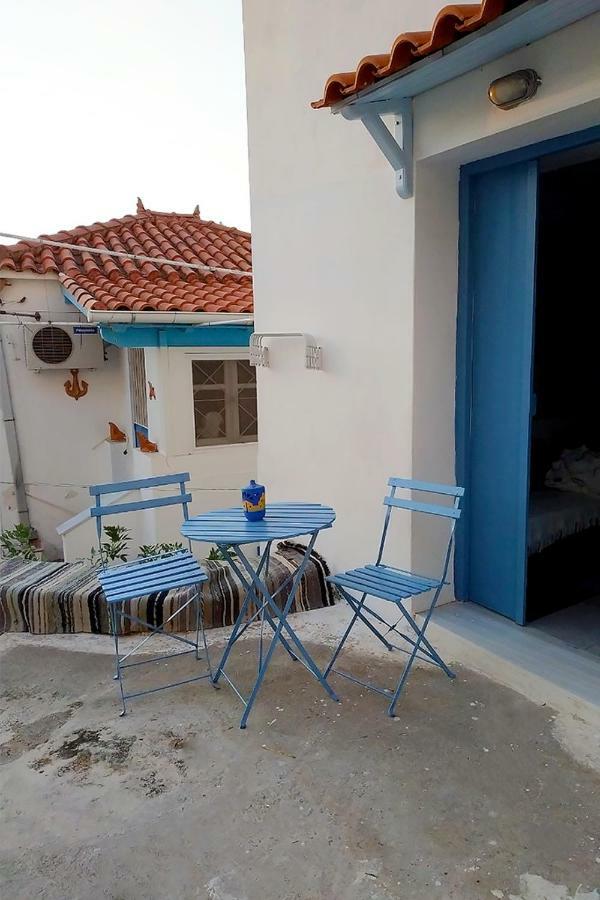 Poros TownTheseus公寓 外观 照片